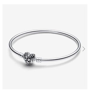 Pandora Celestial Heart Clasp Bangle, Size 7.5